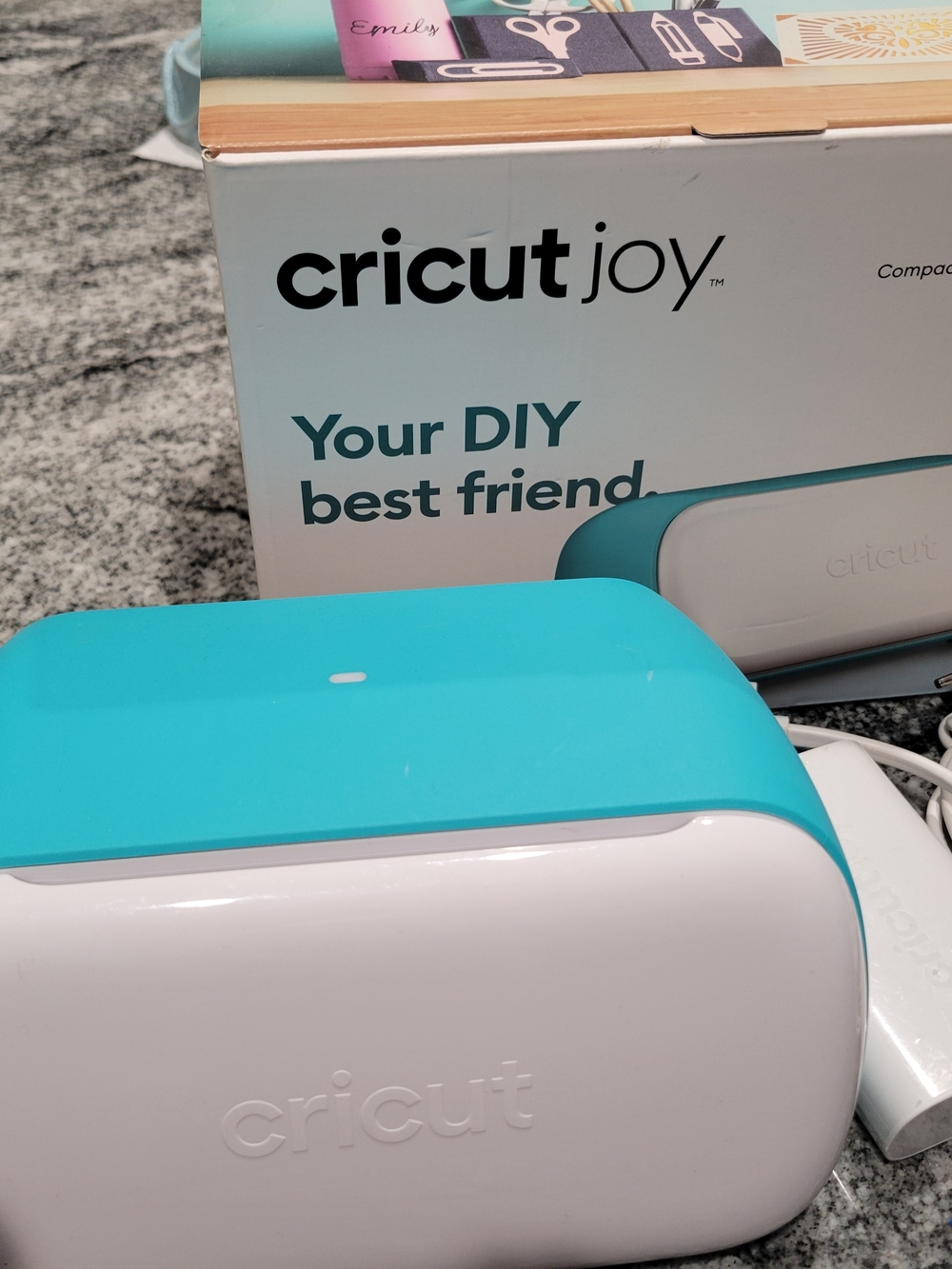Cricut Joy Craft Machine & new accessory bundle